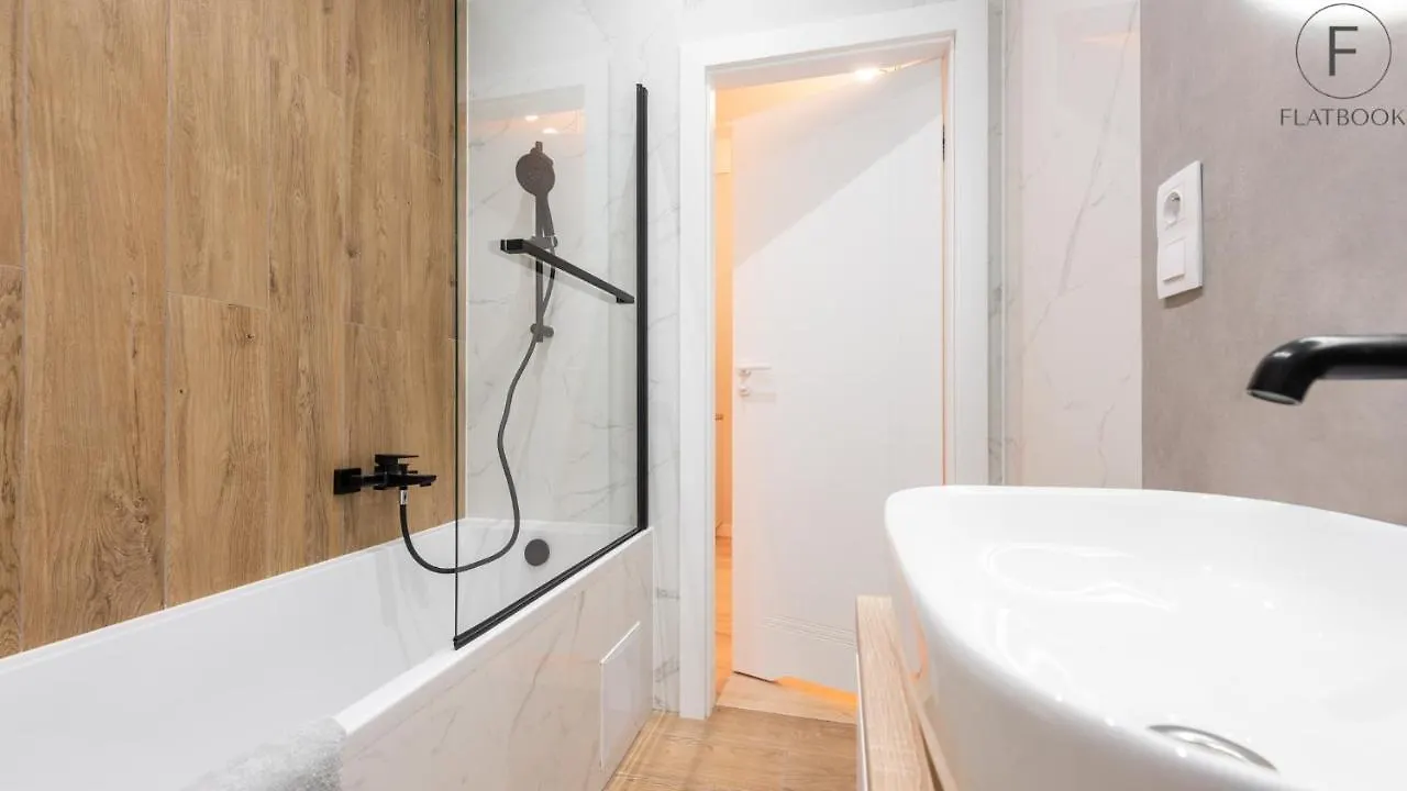 Flatbook - City Center Apartments Granaria Gdansk