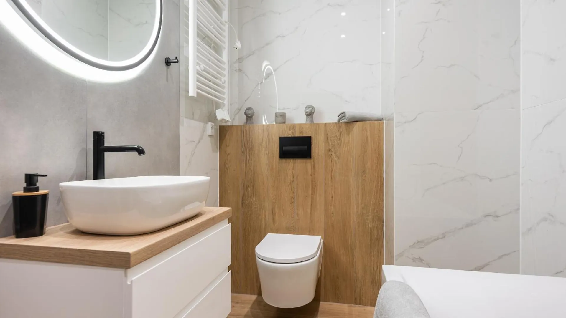 Flatbook - City Center Apartments Granaria Gdańsk 0*,