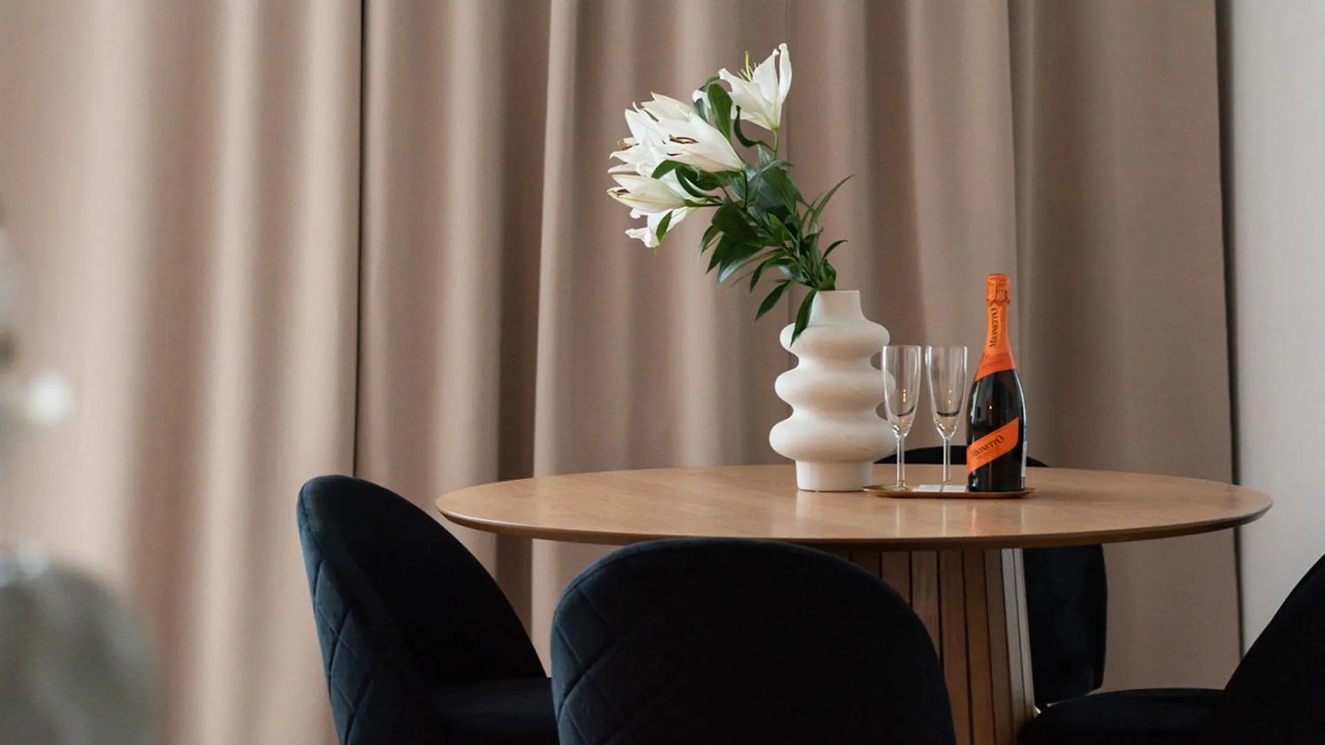 Flatbook - City Center Apartments Granaria Gdansk 0*,  Poland