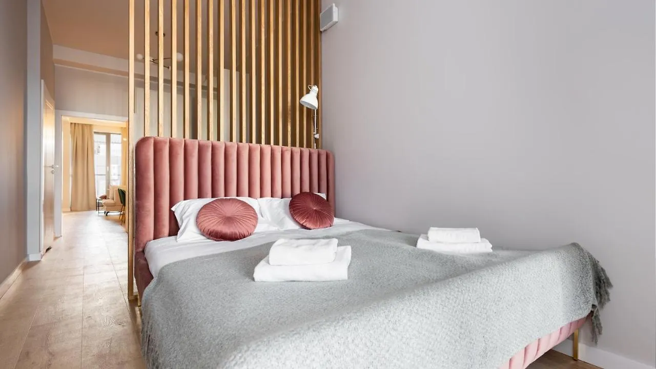 Flatbook - City Center Apartments Granaria Gdańsk